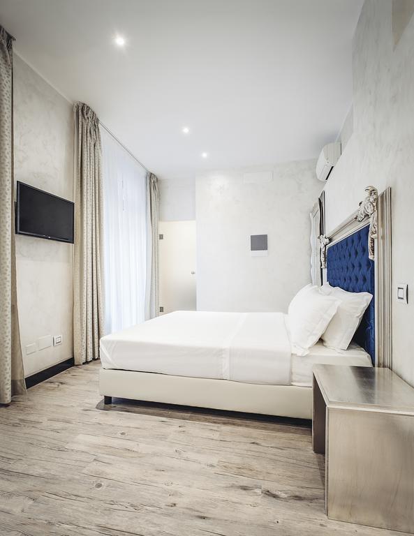 Arena Easy Suites Guesthouse Verona Ngoại thất bức ảnh